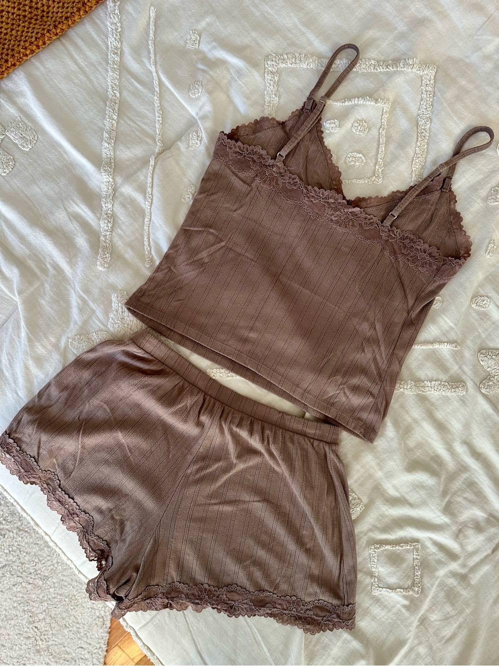 Abercrombie Lace and Pointelle Cami & Shorts Set, size M - Picture 3 of 9